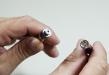 broken disposable vape pen