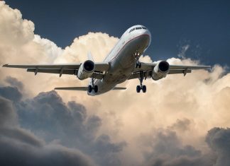 Traveling Plane