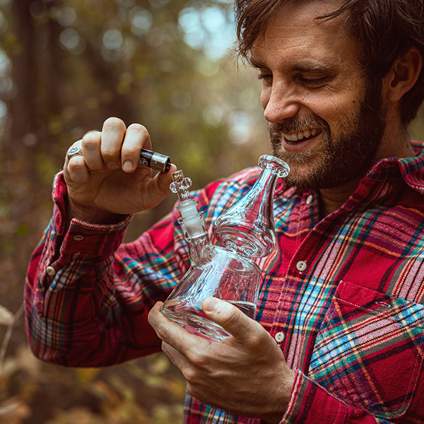 bong smoking